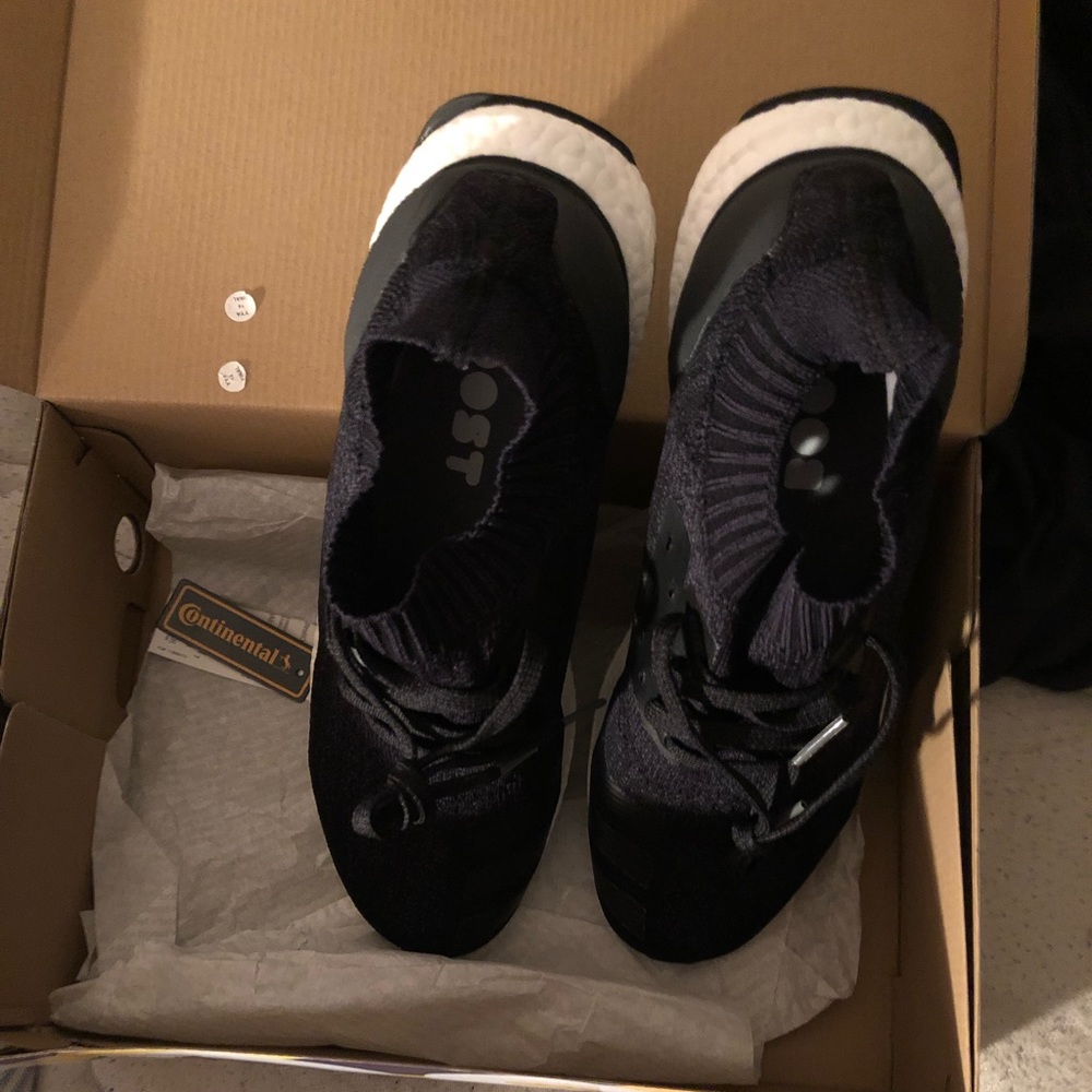 Ultraboost Uncaged 2 pairs